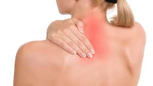 Physiotherapeut bei Behandlung